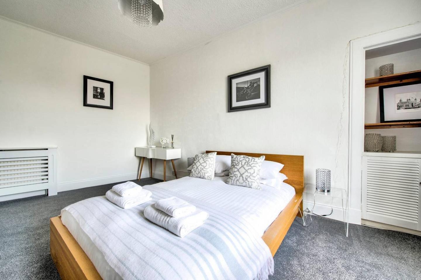 Guestready - Modern 2Br Home On The Royal Mile! Edynburg Zewnętrze zdjęcie