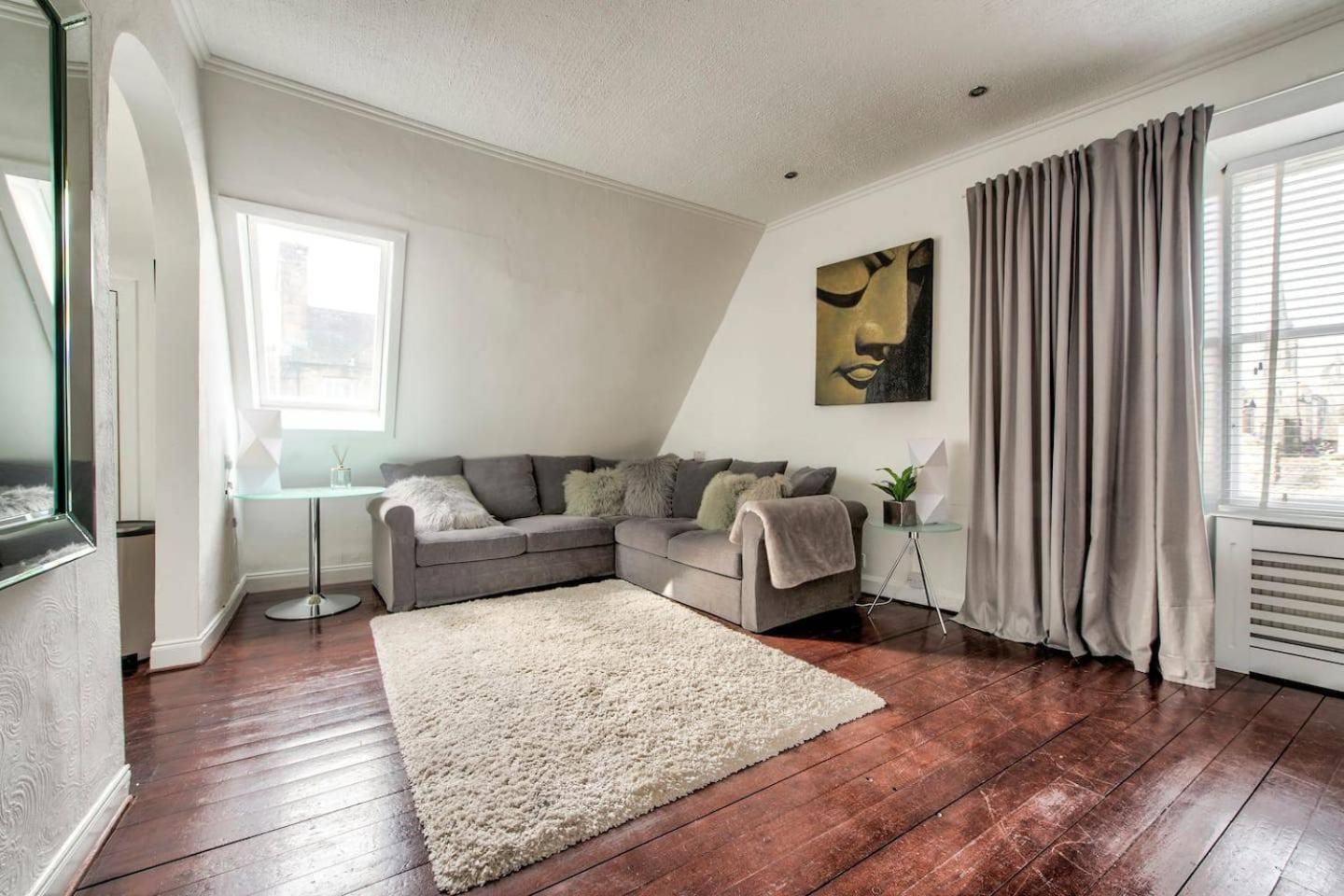 Guestready - Modern 2Br Home On The Royal Mile! Edynburg Zewnętrze zdjęcie
